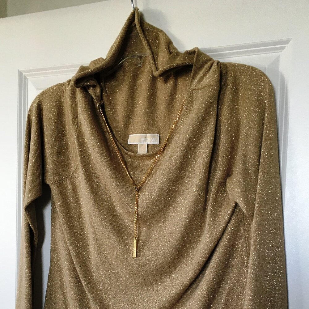 Michael Kors Gold Pullover Large Long Sleeve Blouse w/sparkle flakes & chain